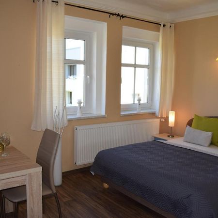 Pension Elbrs Mariënbad Buitenkant foto