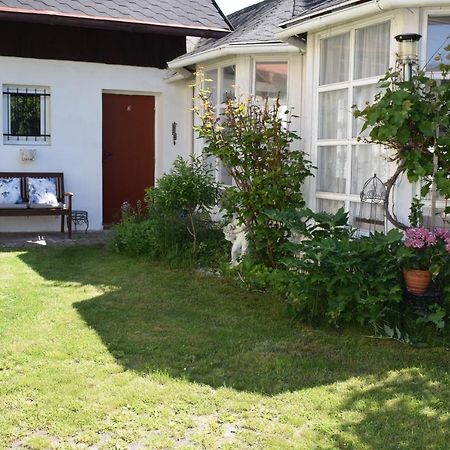 Pension Elbrs Mariënbad Buitenkant foto