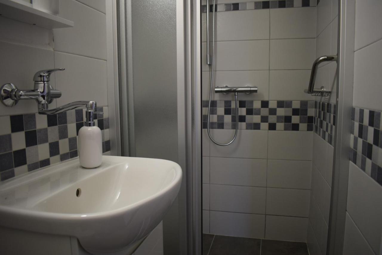 Pension Elbrs Mariënbad Buitenkant foto